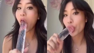 Tiffanobi OnlyFans Leaked – PPV Sucking Dildo Orgasm